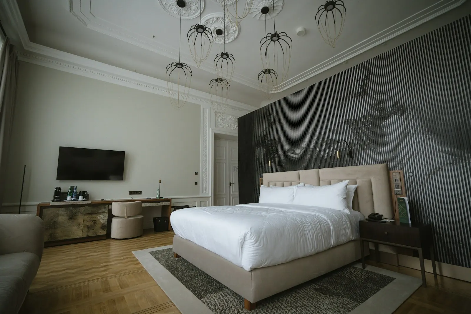 Hospitality portfolio environment